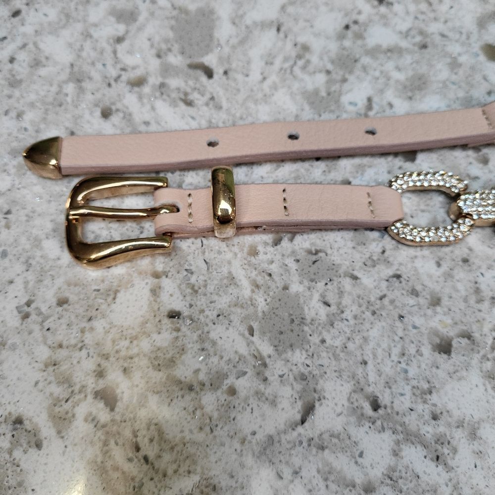 Gorgeous Rhinestone Belt - 35 Inches. - Picture 3 of 5
